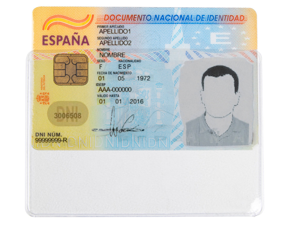 FUNDA PORTADOCUMENTO Q-CONNECT DNI 130 MICRAS PVC TRANSPARENTE CON UÑERO 86X54 MM