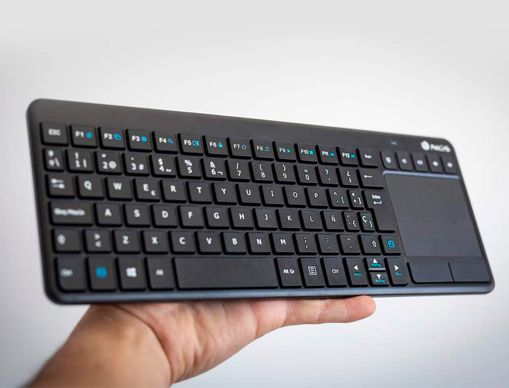 TECLADO NGS WARRIOR INALAMBRICO TOUCH PAD CON TECLAS MULTIMEDIA DE 2,4 GHZ COLOR NEGRO