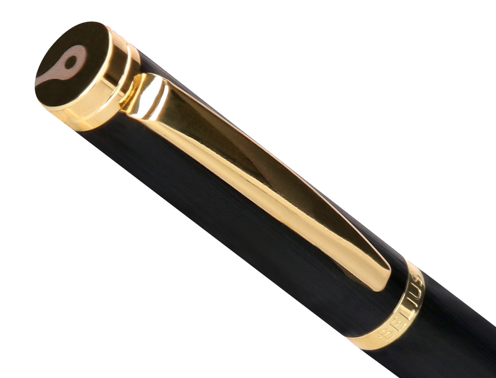 PLUMA BELIUS PASSION DOR ALUMINIO TEXTURA CEPILLADA COLOR NEGRO Y DORADO TINTA AZUL CAJA DE DISEO