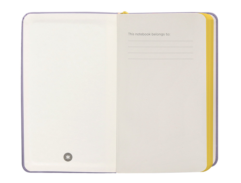 CUADERNO CON GOMILLA ANTARTIK NOTES TAPA DURA A6 HOJAS RAYAS MORADO Y AMARILLO 100 HOJAS 80 GR FSC