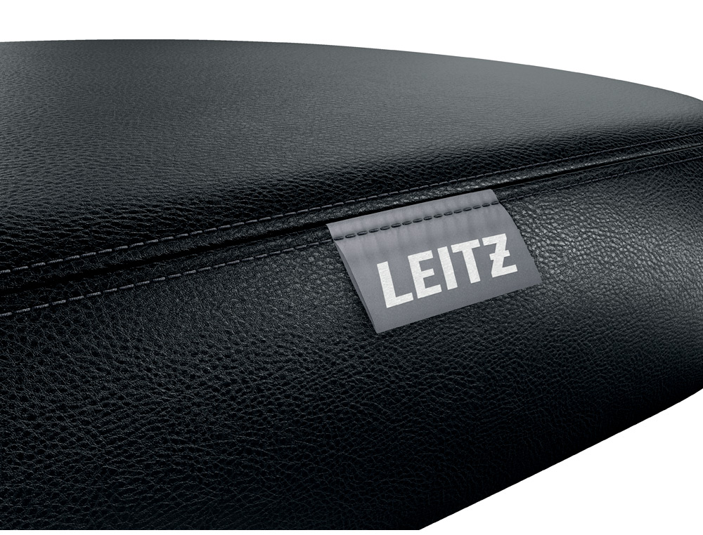 TABURETE LEITZ ERGO CON ASIENTO TRIANGULAR 5 RUEDAS GIRATORIAS REGULABLE EN ALTURA HASTA 59 CM NEGRO