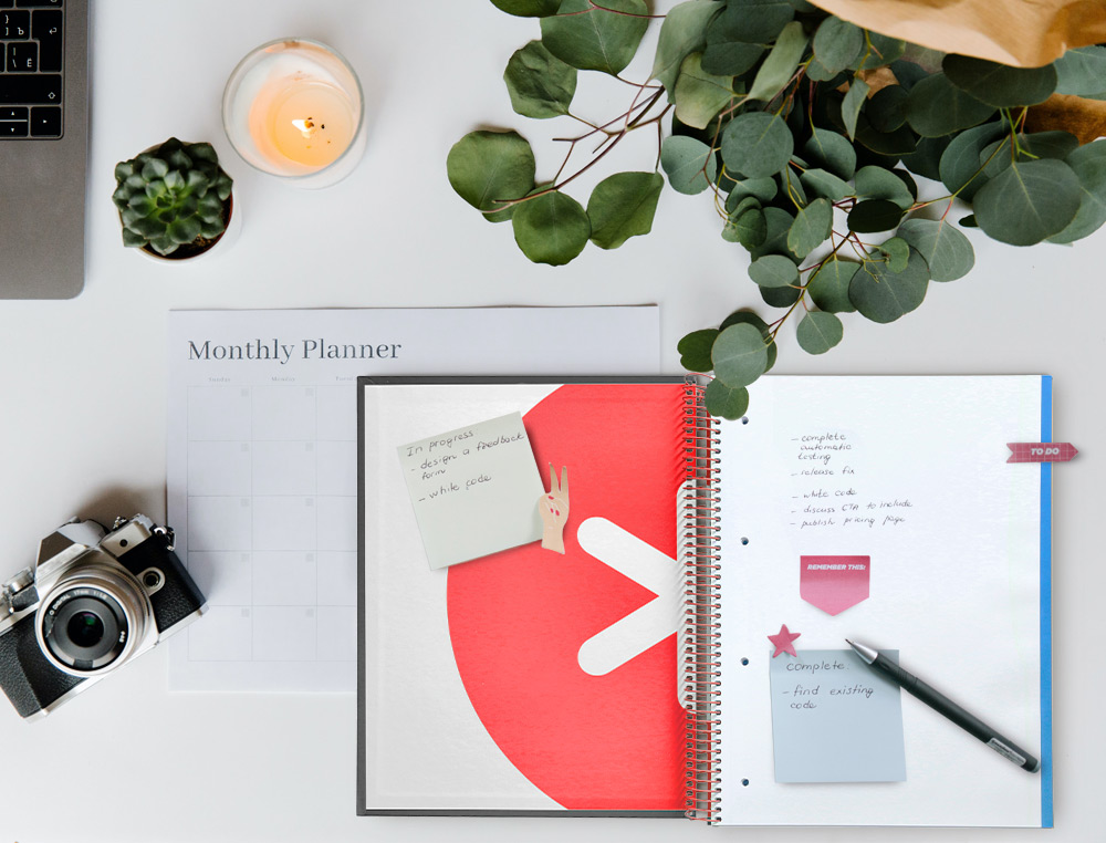 CUADERNO ESPIRAL A4 MICRO ANTARTIK TAPA FORRADA 120H 90 GR LISO CON BANDAS 4 TALADROS COLOR NEGRO